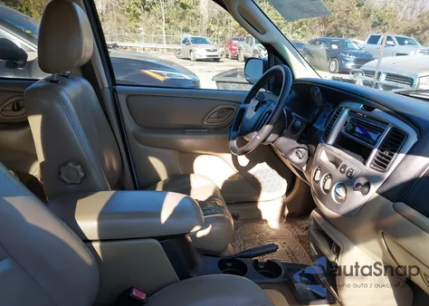 2004 Mazda Tribute Es V6 из США, поврежденный, VIN 4F2CZ96164KM14997